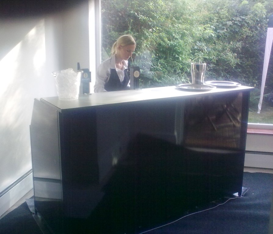 6-foot Bar for Party Catering